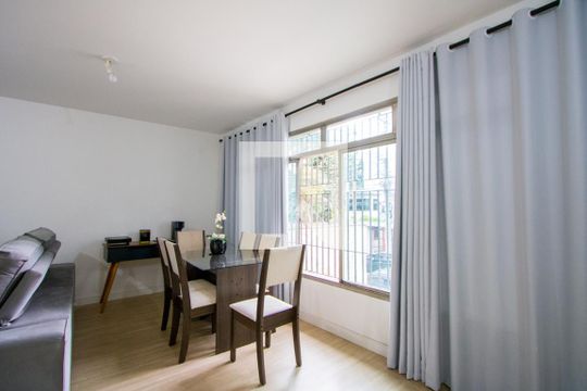 Sala de casa à venda com 3 quartos, 200m² em Campestre, Santo André
