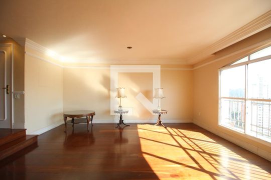 Sala de apartamento para alugar com 4 quartos, 210m² em Real Parque, São Paulo