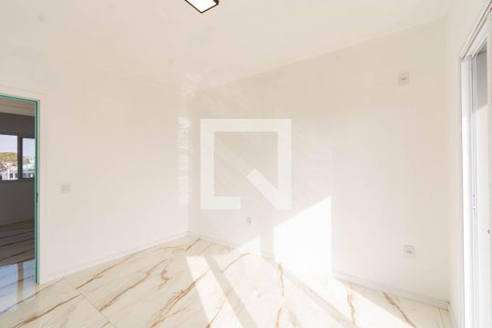Casa à venda com 2 quartos, 70m² em Estância Velha, Canoas