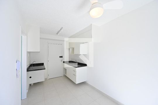 Sala de apartamento para alugar com 1 quarto, 27m² em Planalto Paulista, São Paulo