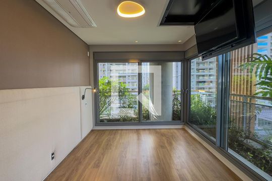 Quarto Suíte de apartamento para alugar com 3 quartos, 167m² em Jardim das Acacias, São Paulo