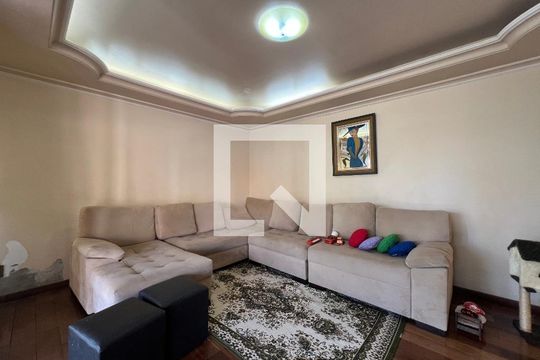 Sala 1 de casa para alugar com 7 quartos, 514m² em Castelo, Belo Horizonte