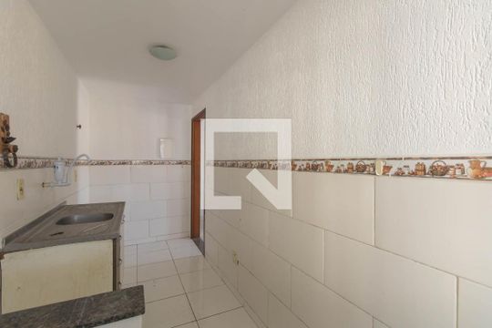Cozinha/Área de serviço de casa para alugar com 3 quartos, 92m² em Alcantara, São Gonçalo