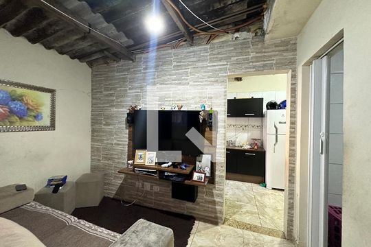 Sala de casa à venda com 2 quartos, 280m² em Vila Militar, Barueri