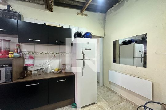 Cozinha de casa à venda com 2 quartos, 280m² em Vila Militar, Barueri