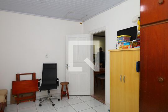 Quarto 2 de casa à venda com 8 quartos, 265m² em Vila Sinha, São Paulo