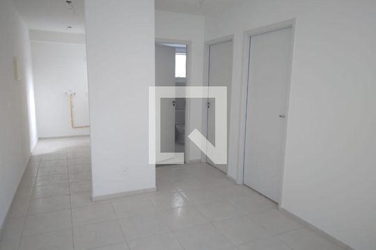 Sala/cozinha de apartamento para alugar com 2 quartos, 45m² em Campo Grande, Rio de Janeiro