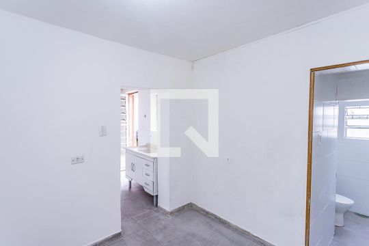 Sala de casa para alugar com 1 quarto, 50m² em Parque Sao Luis, São Paulo