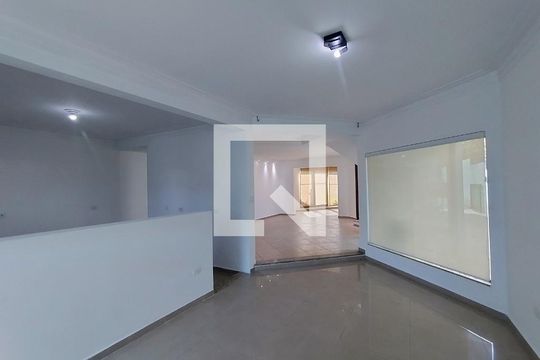 Sala  de casa de condomínio para alugar com 3 quartos, 350m² em Bairro dos Casa, São Bernardo do Campo