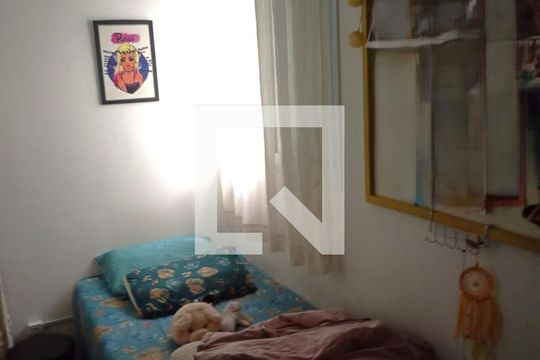 Quarto de apartamento para alugar com 2 quartos, 62m² em Vila Bocaina, Mauá