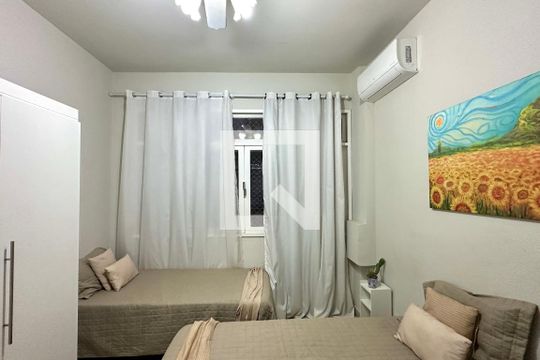 Apartamento para alugar com 2 quartos, 64m² em Copacabana, Rio de Janeiro
