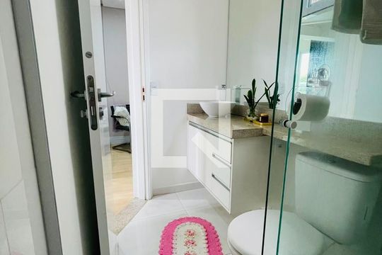Banheiro de apartamento à venda com 2 quartos, 110m² em Jardim do Estádio, Santo André