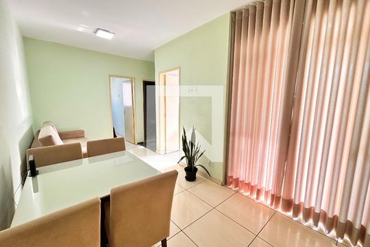 Apartamento à venda com 2 quartos, 59m² em Manacás, Belo Horizonte