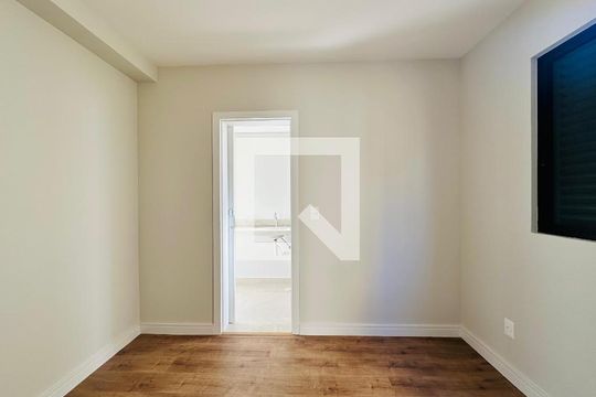 Suite 1 de apartamento à venda com 2 quartos, 60m² em Anchieta, Belo Horizonte