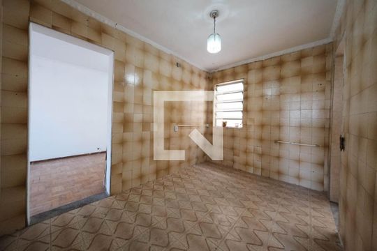 Cozinha e Área de Serviço de apartamento para alugar com 2 quartos, 57m² em Artur Alvim, São Paulo