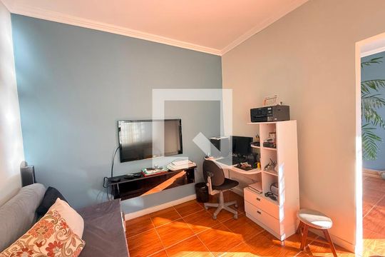 Casa à venda com 3 quartos, 300m² em Renascença, Belo Horizonte