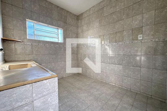 Cozinha de casa para alugar com 2 quartos, 161m² em Jardim Bandeirantes, Contagem