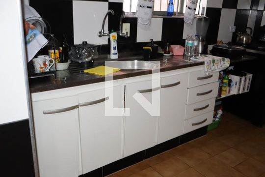 Cozinha de casa à venda com 4 quartos, 196m² em Jardim Vila Formosa, São Paulo