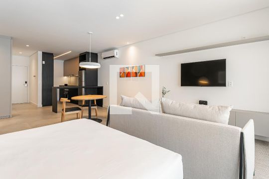 Apartamento para alugar com 1 quarto, 58m² em Saco Grande, Florianópolis