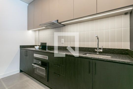 Apartamento para alugar com 1 quarto, 58m² em Saco Grande, Florianópolis