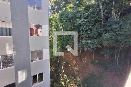 Quarto 1 de apartamento para alugar com 2 quartos, 51m² em Várzea das Moças, Niterói