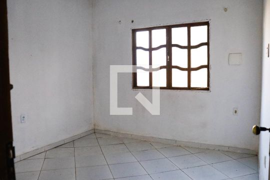 Quarto de casa para alugar com 2 quartos, 96m² em Cidade Beira Mar, Rio das Ostras