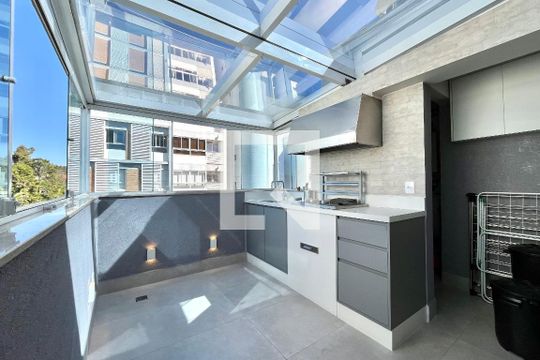 Varanda de apartamento à venda com 2 quartos, 116m² em Jardim Prudência, São Paulo