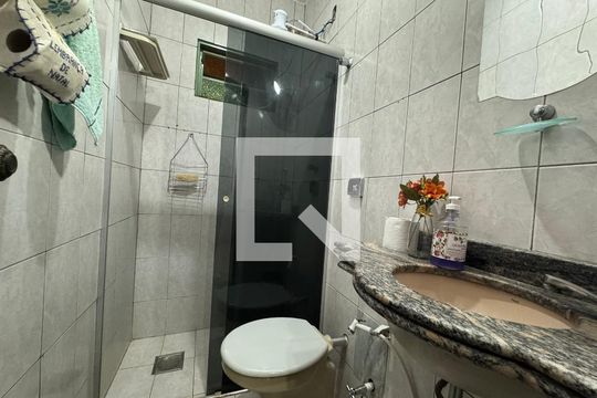 Banheiro Social - Térreo de casa de condomínio à venda com 4 quartos, 312m² em Águas Claras, Brasília