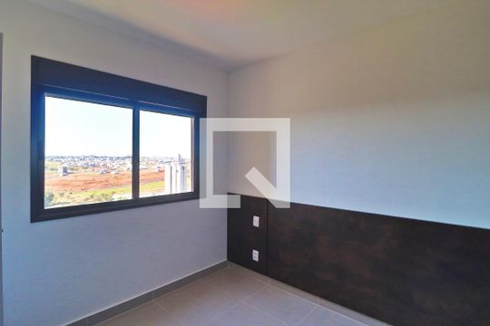 Quarto de apartamento para alugar com 1 quarto, 44m² em Granja Marileusa, Uberlândia