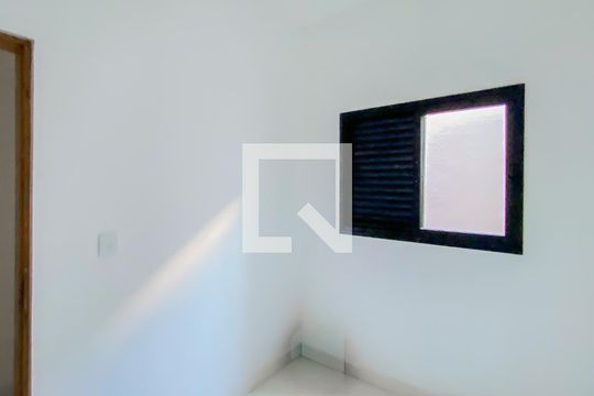 Quarto 1 de apartamento para alugar com 2 quartos, 48m² em Vila Sao Geraldo, São Paulo