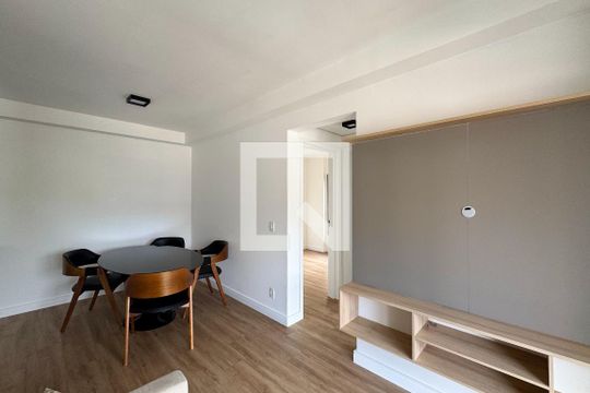 Sala de apartamento à venda com 2 quartos, 52m² em Jardim do Mar, São Bernardo do Campo