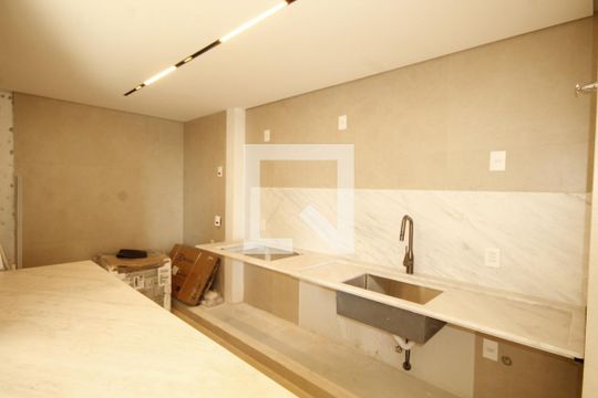 cozinha de apartamento à venda com 3 quartos, 105m² em Santa Efigênia, Belo Horizonte