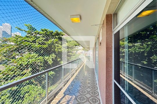 Apartamento para alugar com 3 quartos, 135m² em Botafogo, Rio de Janeiro