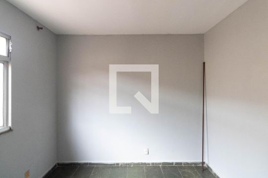 Quarto 1 de apartamento para alugar com 2 quartos, 48m² em Cosmos, Rio de Janeiro