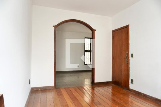 Sala 1 de apartamento à venda com 3 quartos, 192m² em Padre Eustáquio, Belo Horizonte