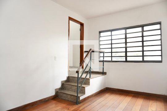Sala 1 de apartamento à venda com 3 quartos, 192m² em Padre Eustáquio, Belo Horizonte