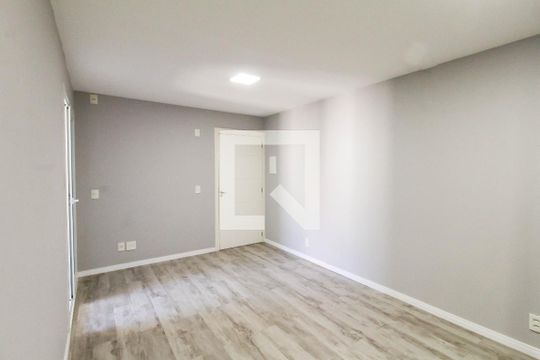Sala de apartamento à venda com 3 quartos, 65m² em Igara, Canoas