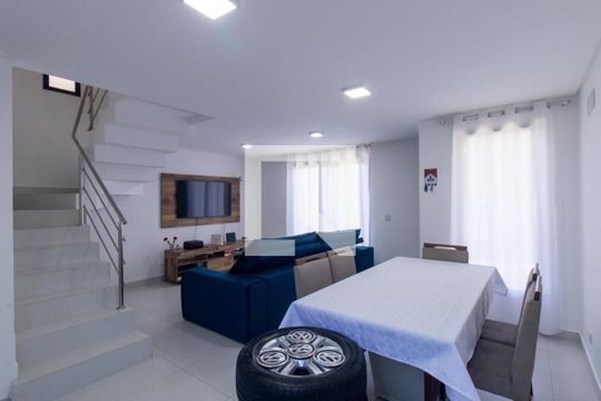 Sala de casa à venda com 3 quartos, 166m² em Xaxim, Curitiba