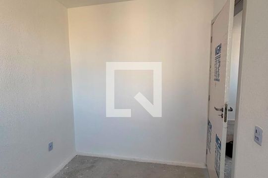 Quarto de apartamento à venda com 2 quartos, 42m² em Vila Lourdes, São Paulo