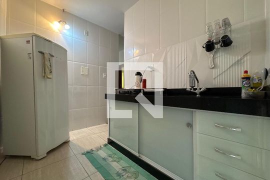 Apartamento à venda com 2 quartos, 63m² em Araguaia, Belo Horizonte