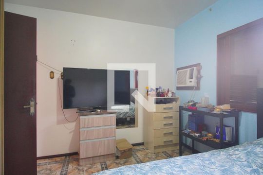 Quarto 1 de casa para alugar com 4 quartos, 213m² em Feitoria, São Leopoldo