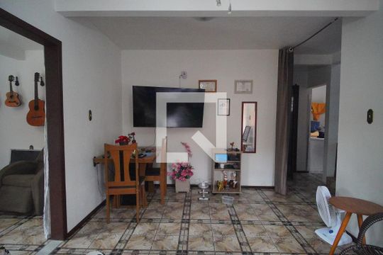 Sala de casa para alugar com 4 quartos, 213m² em Feitoria, São Leopoldo