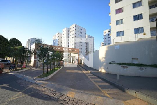 Apartamento para alugar com 2 quartos, 55m² em Setor Tres Marias, Goiânia