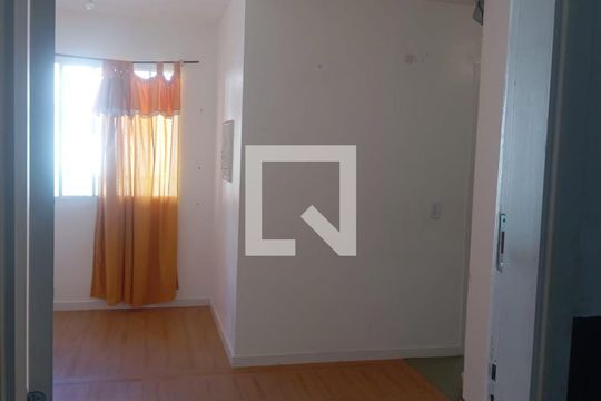 Apartamento para alugar com 2 quartos, 50m² em Carangola, Petrópolis