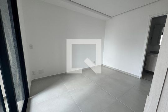 Quarto de apartamento para alugar com 1 quarto, 39m² em Km 18, Osasco