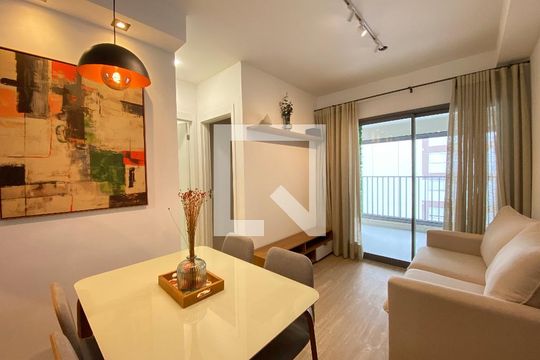Apartamento para alugar com 1 quarto, 45m² em Vila Sonia, São Paulo