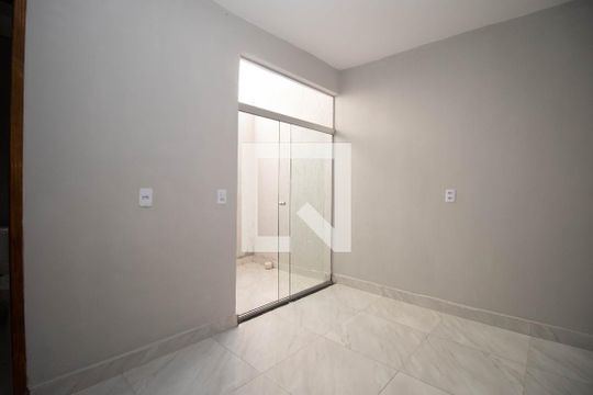 Sala de apartamento para alugar com 1 quarto, 52m² em Ceilandia, Brasília