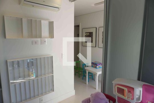 Brinquedoteca de casa de condomínio para alugar com 3 quartos, 300m² em Tamboré, Santana de Parnaíba