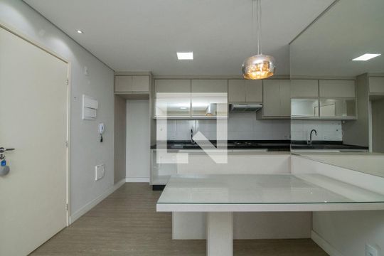 Sala de apartamento para alugar com 2 quartos, 62m² em Jardim Santa Izabel, Hortolândia