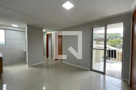 Apartamento à venda com 2 quartos, 46m² em Pinheiro, São Leopoldo